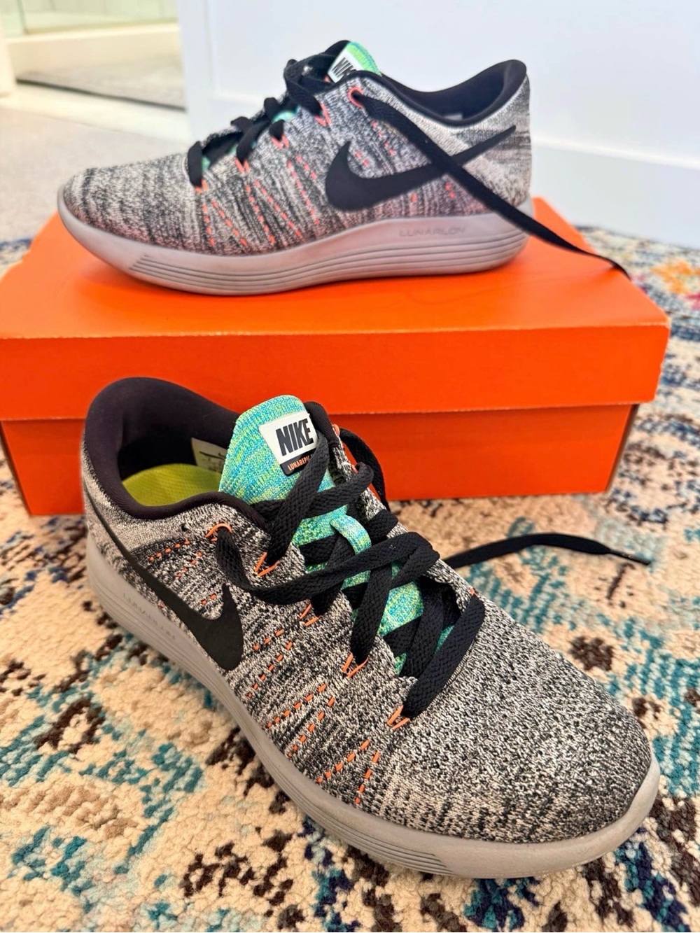 Nike Lunarepic Flyknit running shoes. Women’s size 8, men’s size 6.5.